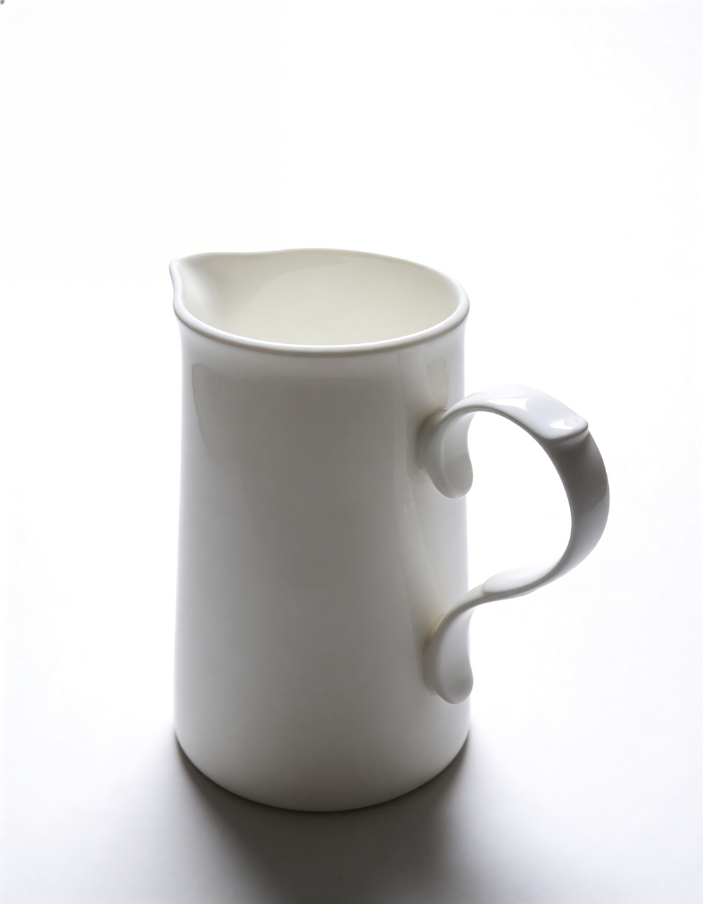 Farm House Jug (Kink Handle)