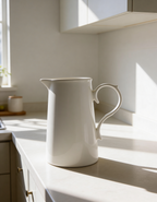 Farm House Jug (Kink Handle)